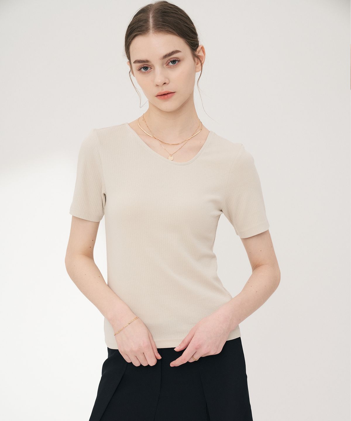 르쏠레일마띠네(LE SOLEIL MATINEE) Diagonal-Neck Short Sleeve[GREIGE]