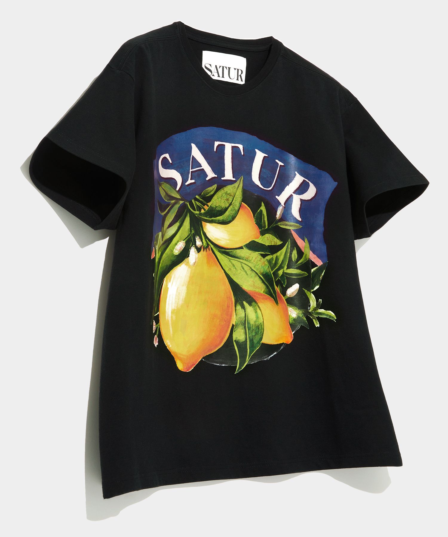 MUSINSA | SATUR Capri Citron Retro Summer Graphic Short