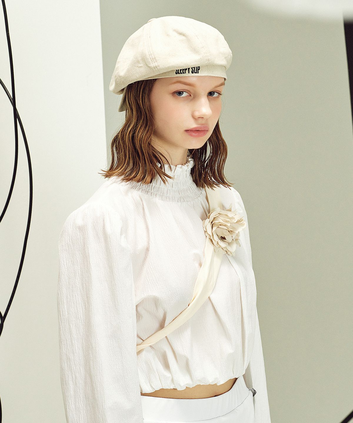 슬리피슬립(SLEEPYSLIP) [unisex]LINEN SIGNATURE BEIGE NEWSBOY CAP
