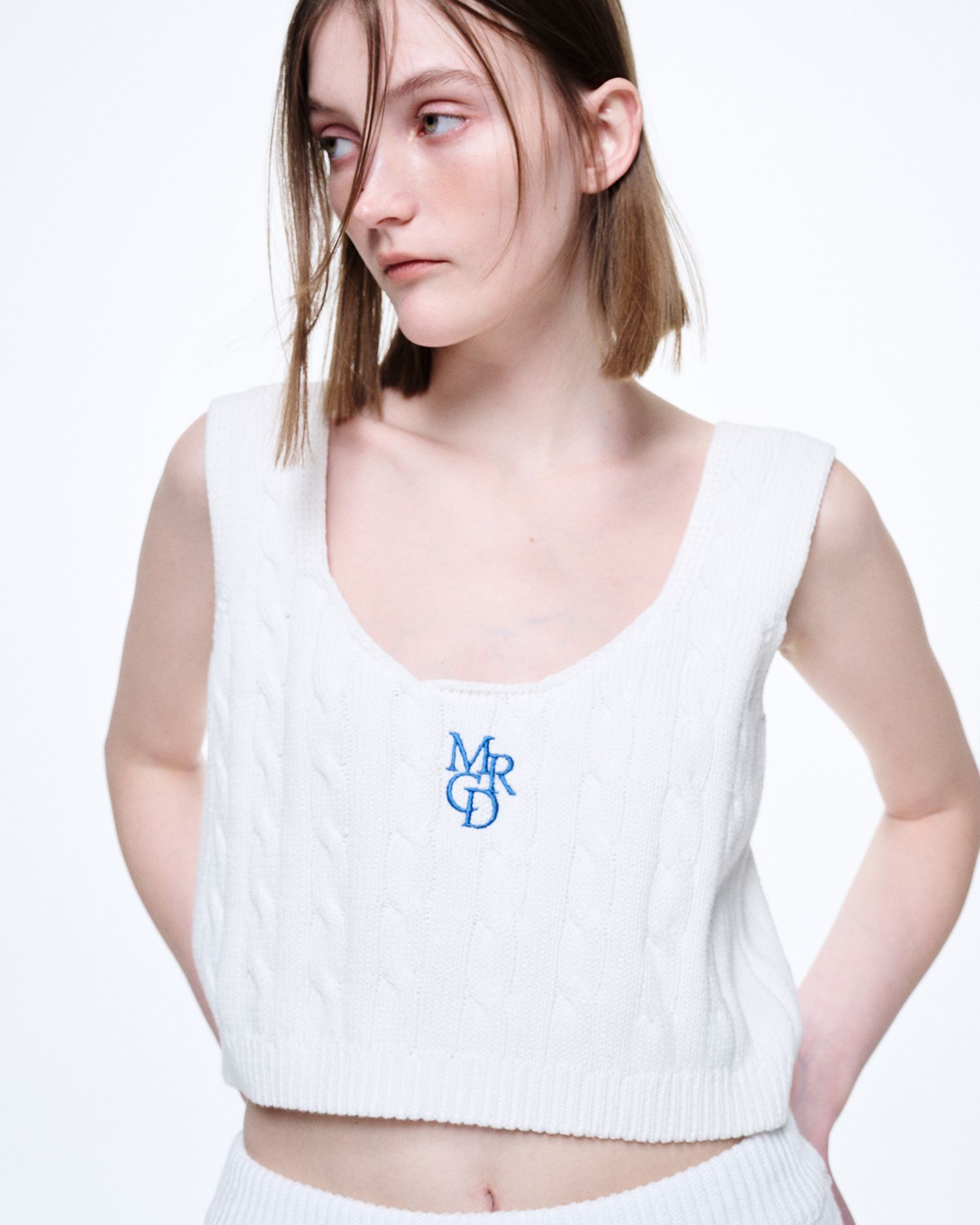 高級感 MUSINSA公式 | MARDI MERCREDI CABLE CROPPED TOP MRCD_WHITE BLUE トップス