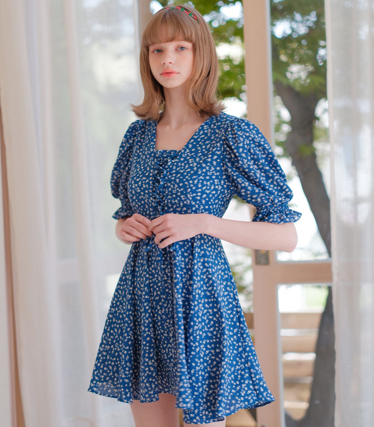어반드레스(AVANDRESS) Daisy Puff Dress BLUE