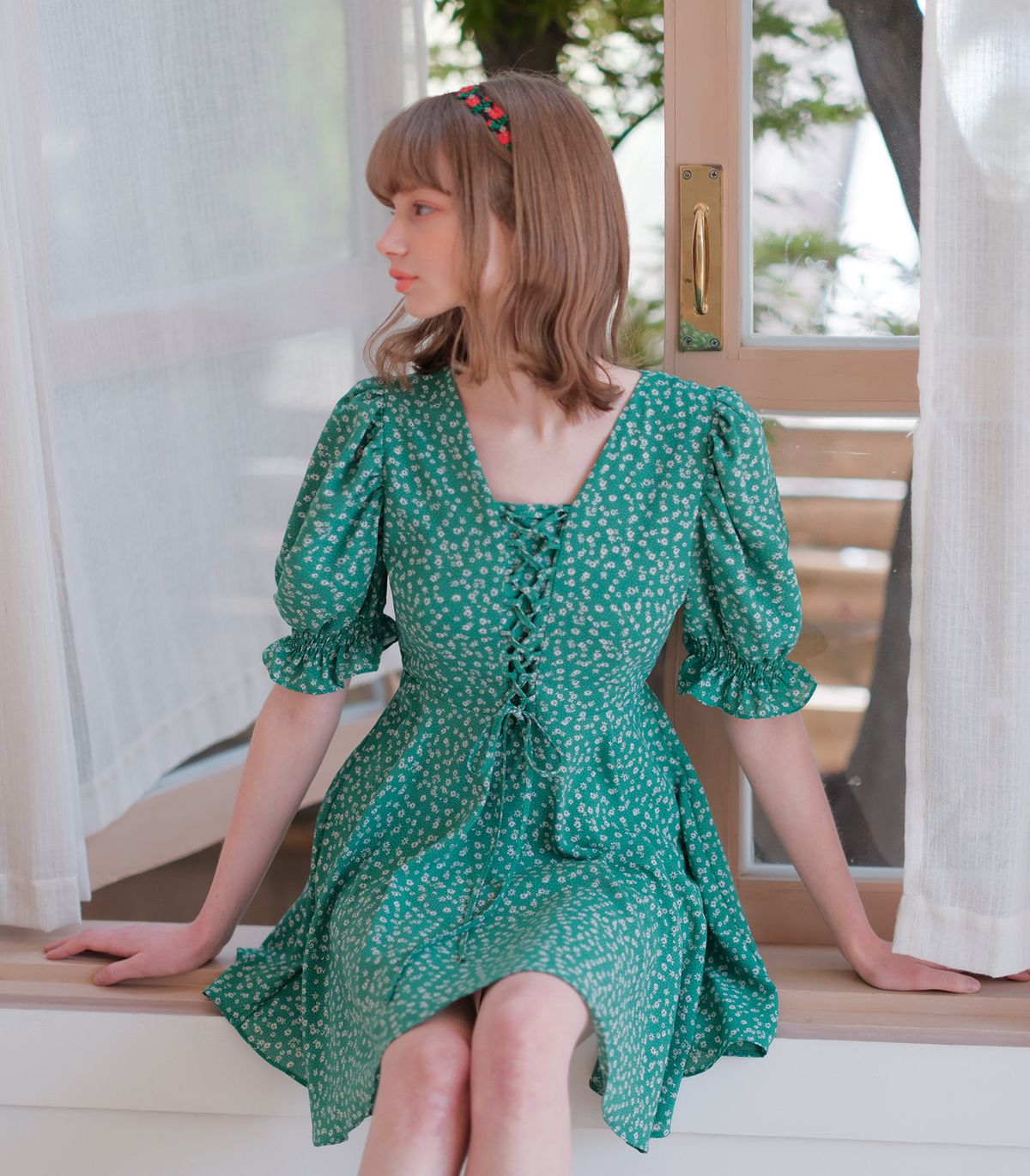 어반드레스(AVANDRESS) Daisy Puff Dress GREEN