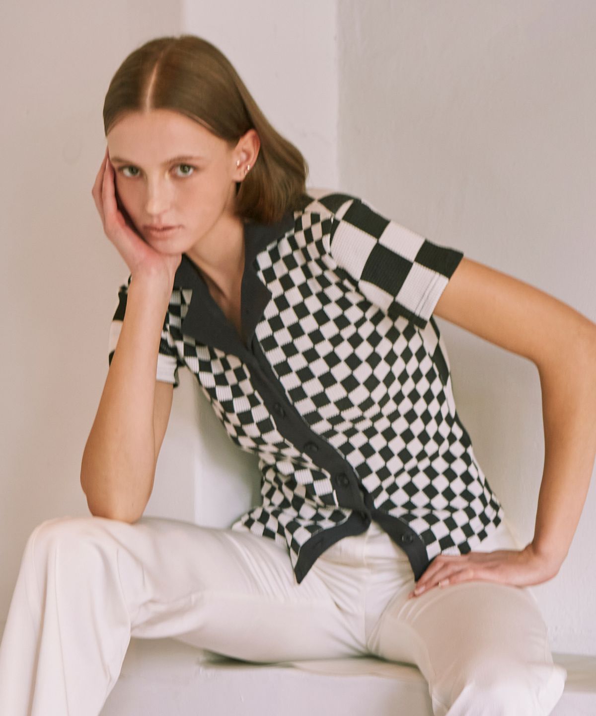 파베르핑거(FABER FINGER) Checkerboard Collar T-shirt