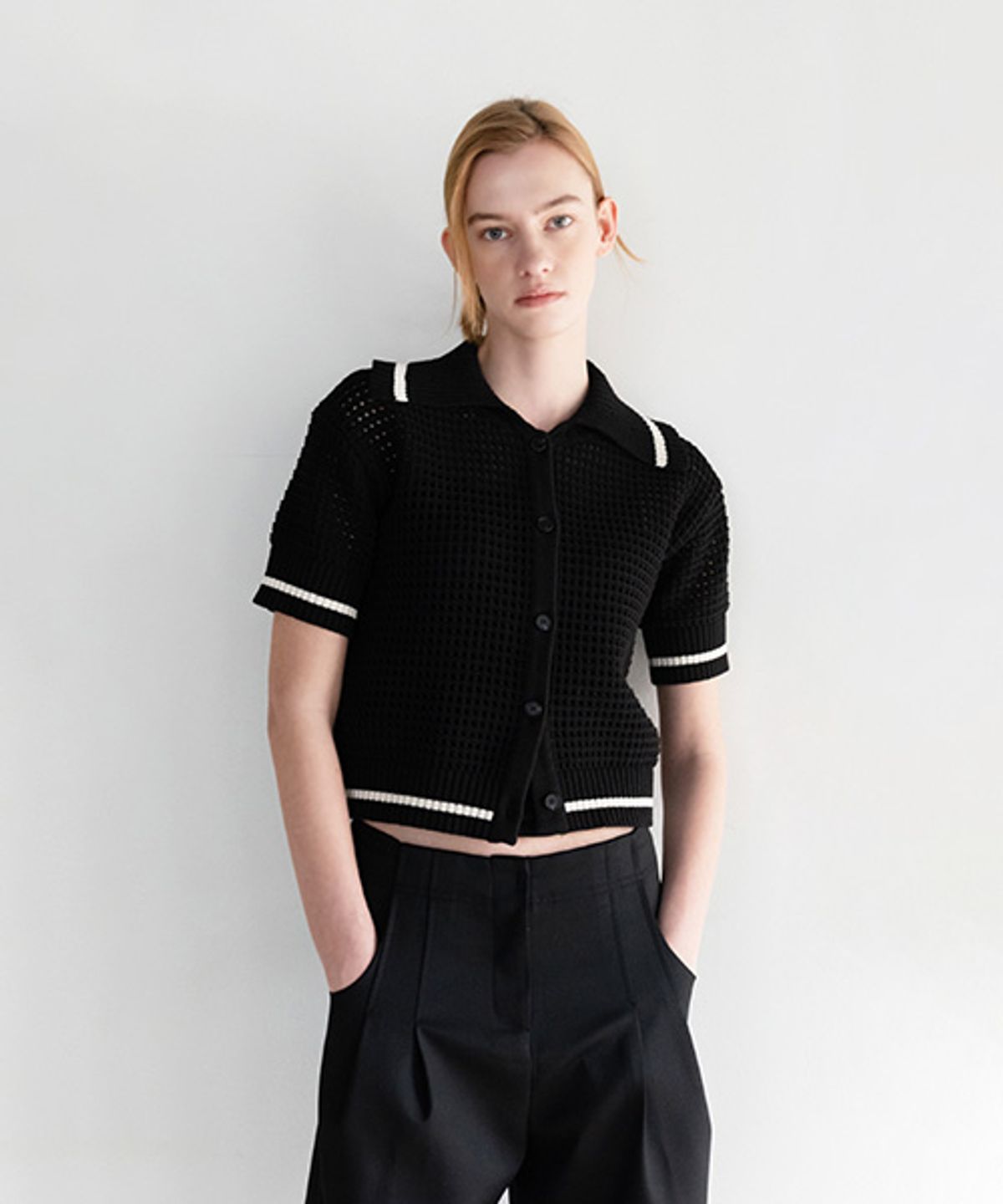 아바몰리(AVA MOLLI) SCOTCH PUNCHING HALF SLEEVE CD (BLACK)