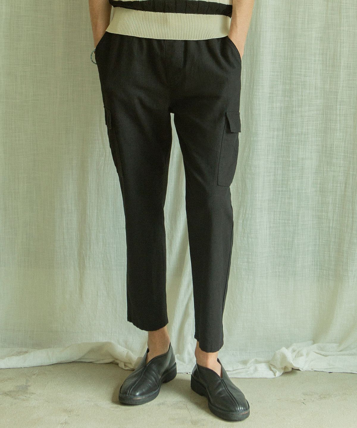하프크라이즈 레이아웃(HALBKREIS LAYOUT) CP-800 Linen wide cargo pants_Black