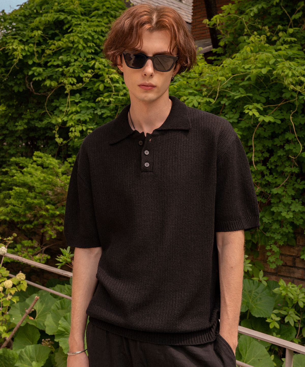 하프크라이즈 레이아웃(HALBKREIS LAYOUT) KN-31 Hole collar knit_Black