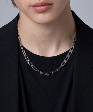 FLAT ROAD  CHAIN NECKLACE