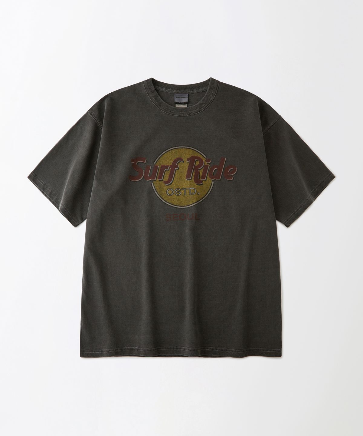 아웃스탠딩(OUTSTANDING) LIFE IS TEE SURF RIDE TEE_PIGMENT CHARCOAL