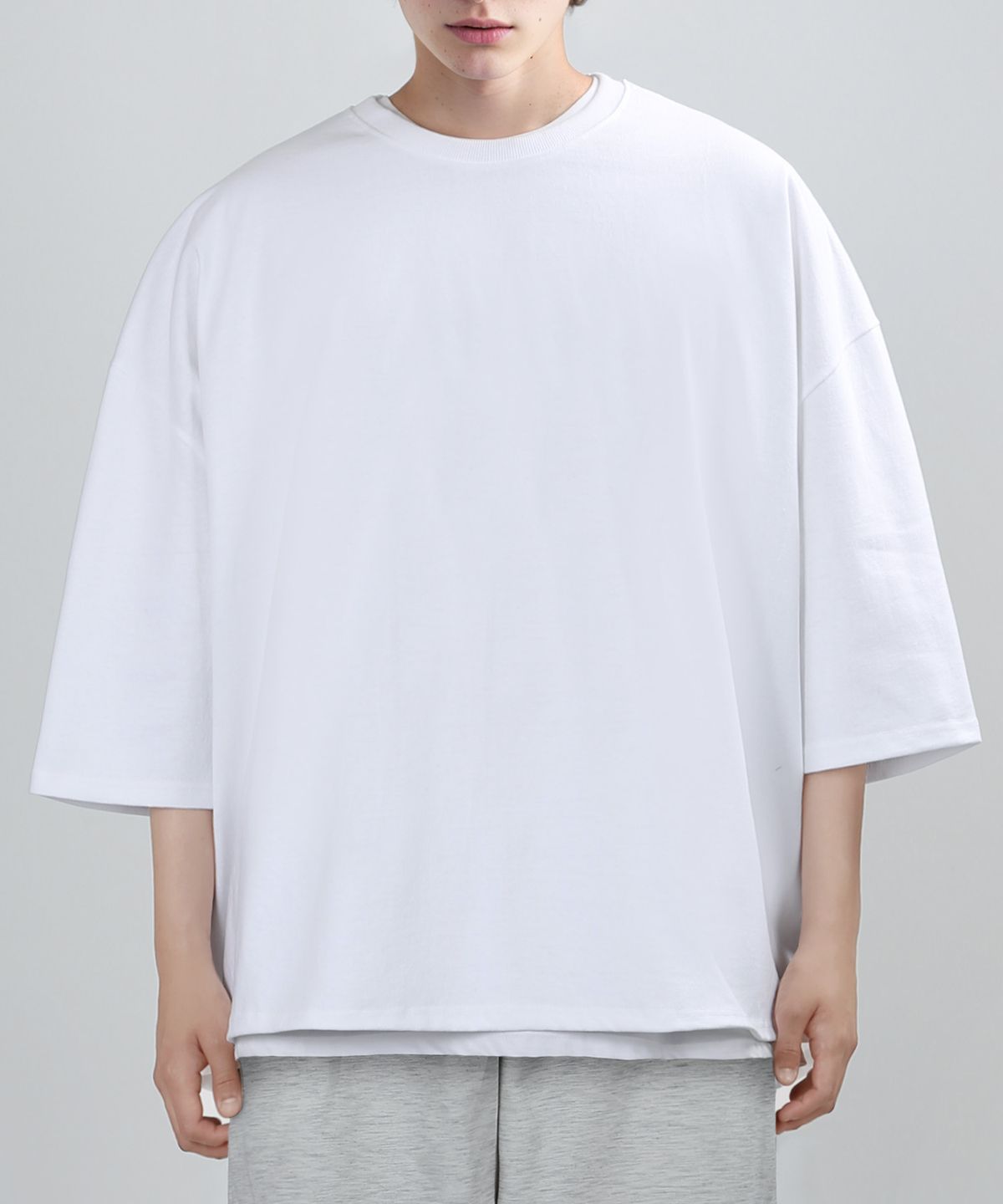 베리베인(VERYVAIN) TEN.S BALLOON SLEEVE (WHITE)