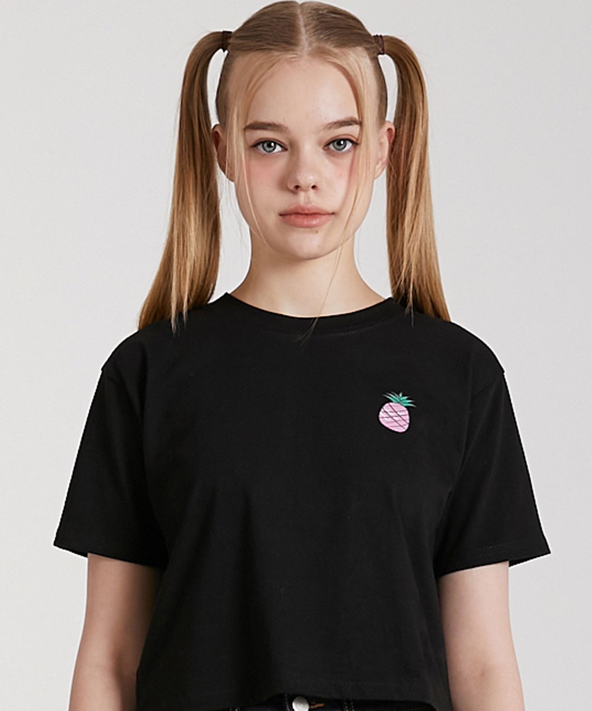 핑크파인애플(PINK PINEAPPLE) SYMBOL CROPPED T-SHIRT_BLACK