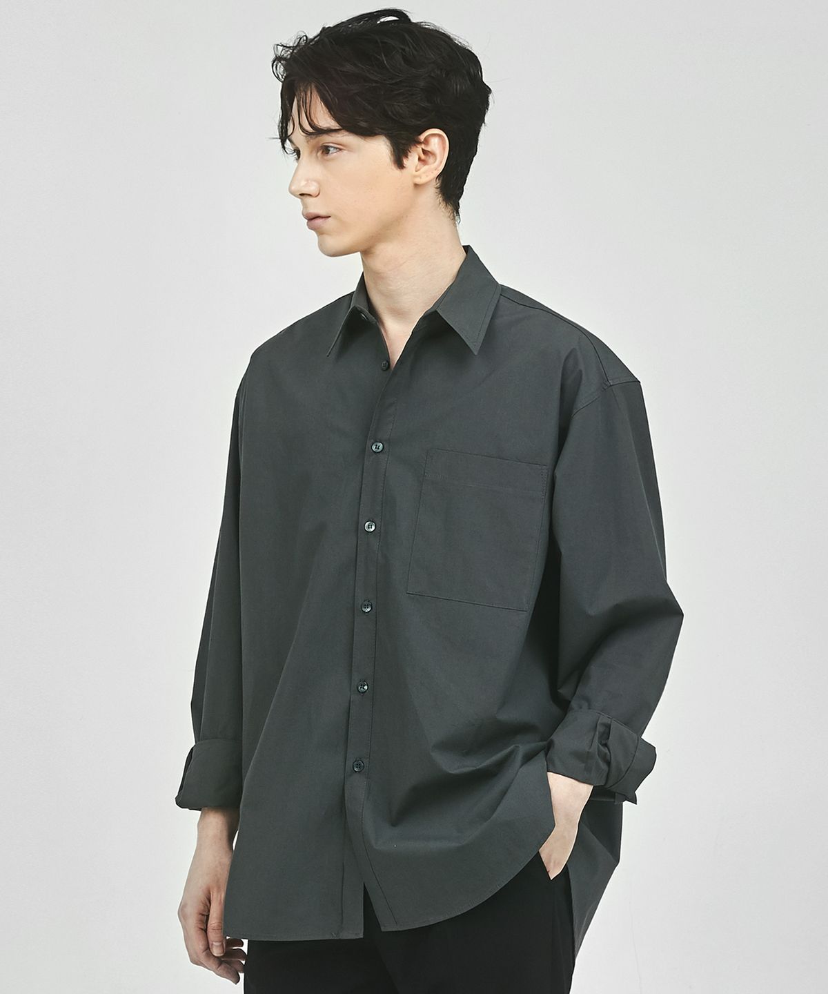 단하우스(DAAN HAUS) CHARCOAL Semi-Over Cotton Shirts