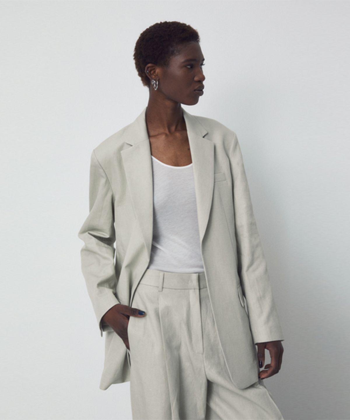 리디피(RIDIFI) BUTTONLESS LINEN JACKET_LIGHT BEIGE