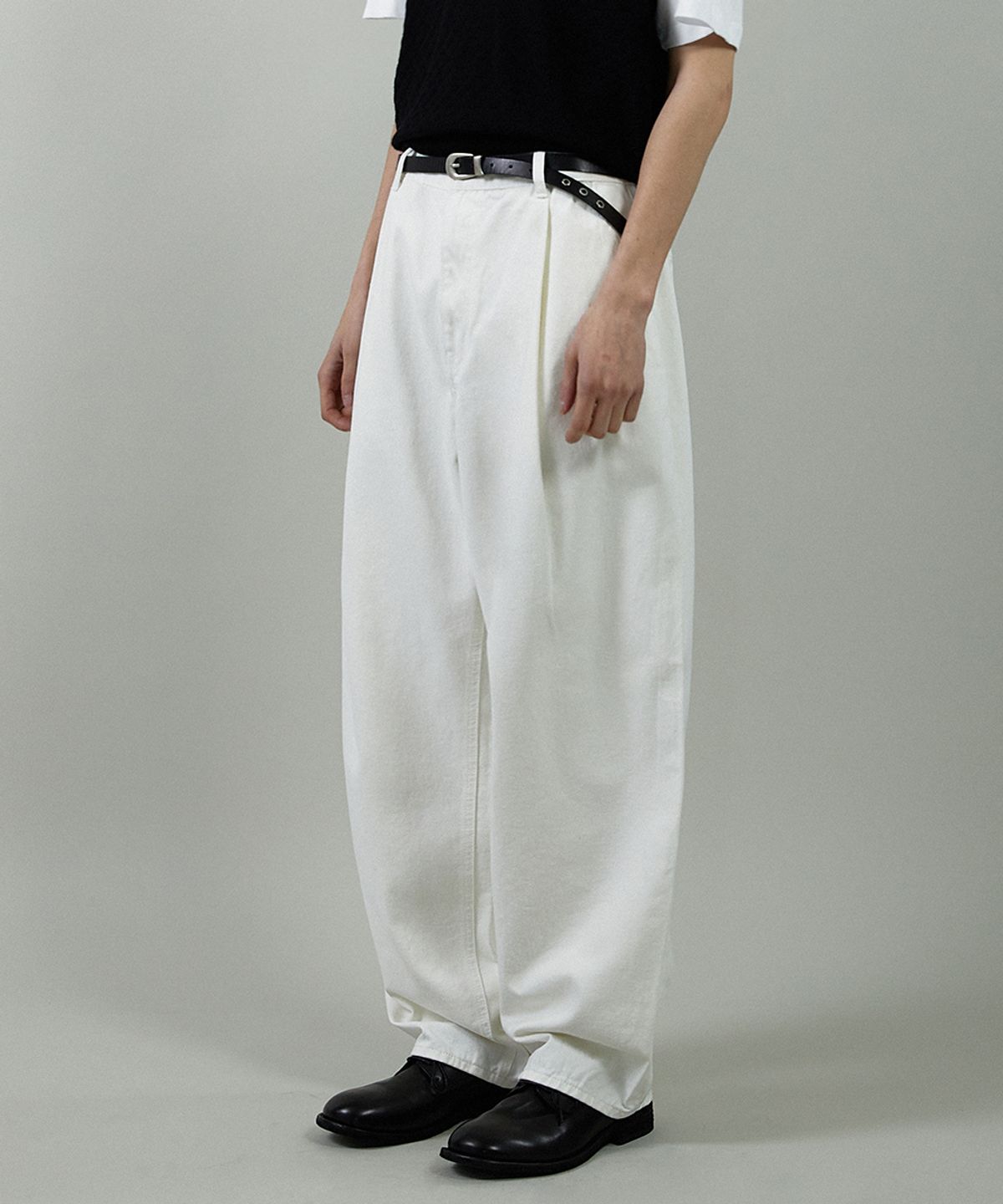 오더아카이브(ORDER ARCHIVE) One Pintuck wide 04 - Ivory