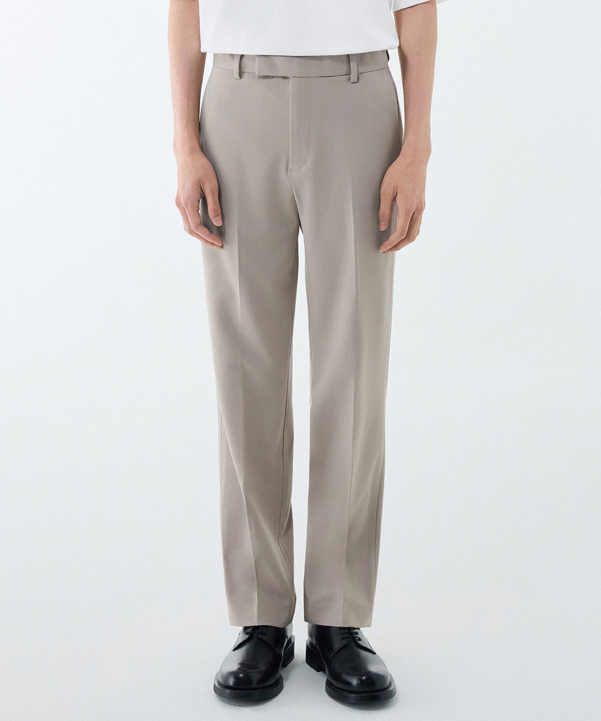 무신사 스탠다드(MUSINSA STANDARD) 스트레이트 히든 밴딩 슬랙스 [라이트 베이지]