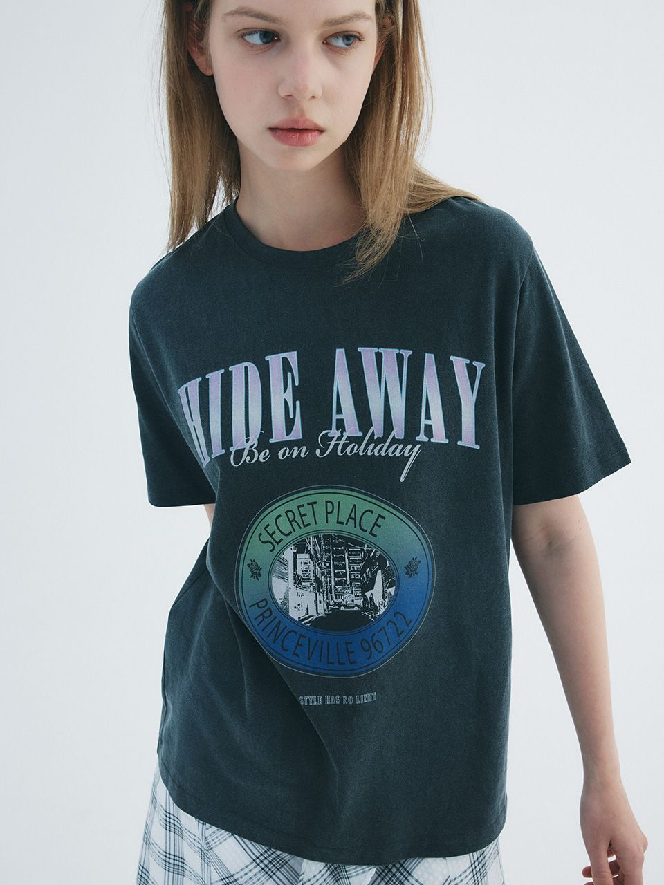 HIDE AWAY T-SHIRT