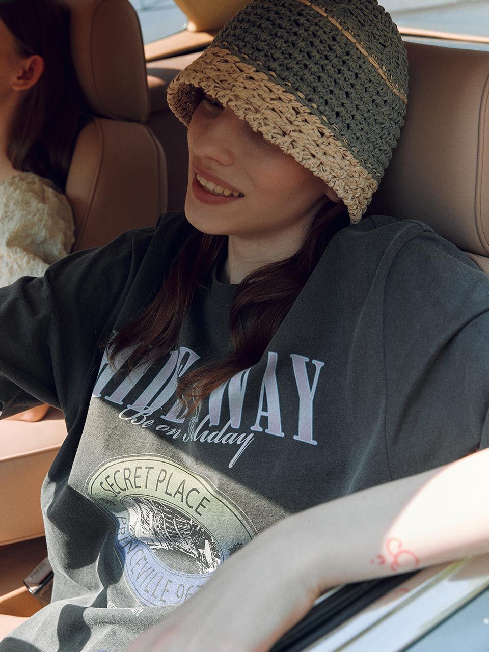 MUSINSA公式 | RAIVE HIDE AWAY T-SHIRT in D/Grey VW2ME124-13