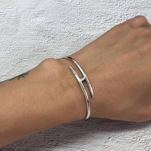 [Bs-358] 925실버 H포인트 뱅글팔찌