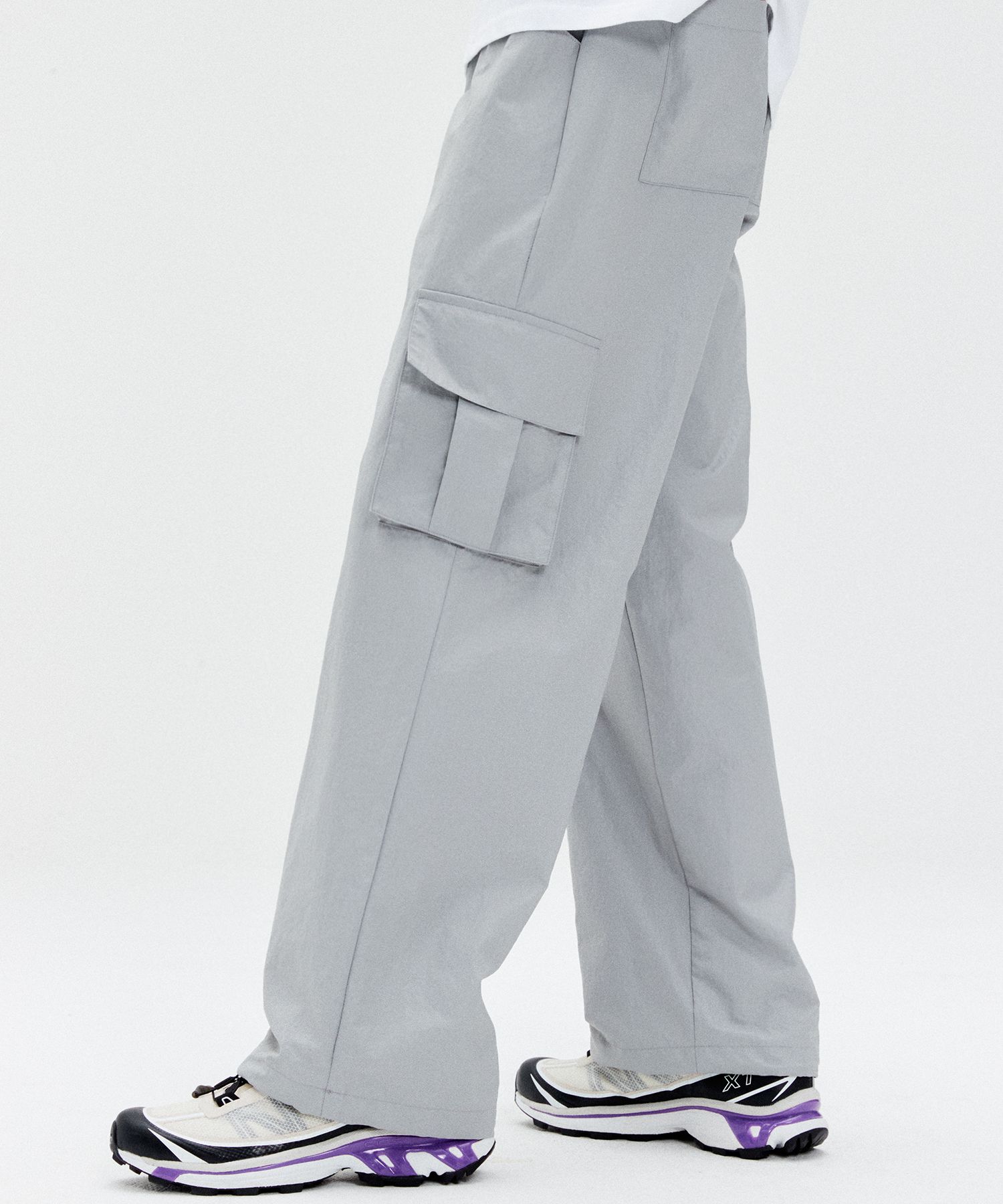 [LUV IS TRUE]★SU CARGO PANTS SU CARGO PANTS (BLACK) - LUVISTRUE | 60% - Asian Fashion