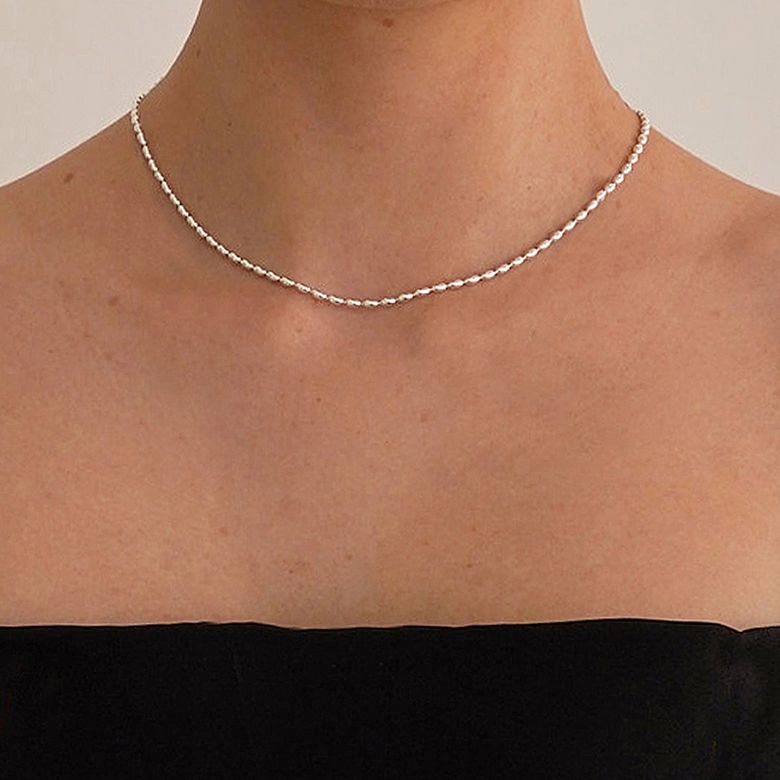Curve Motion - Necklace 06