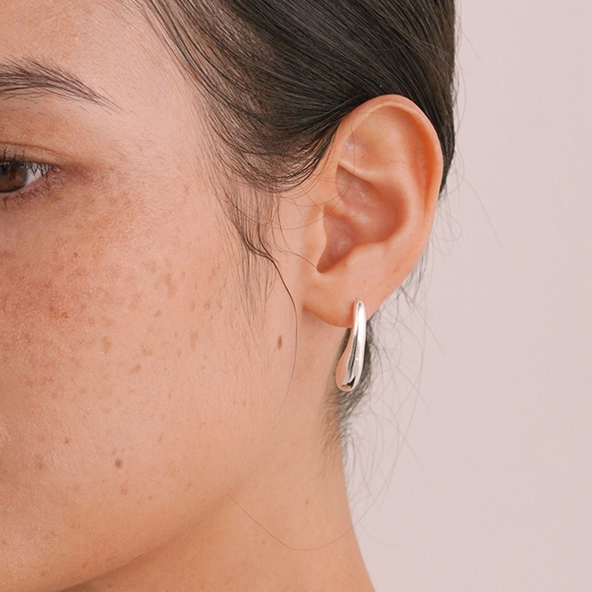 스틸 인스턴트(STILL INSTANT) Curve Motion - Earring 03