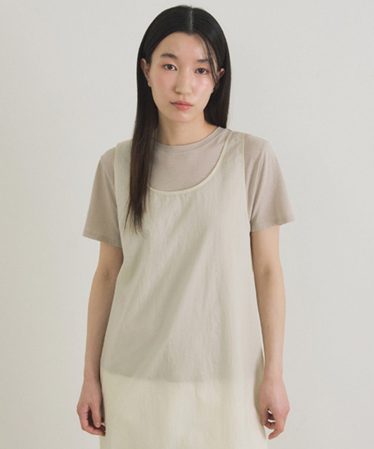 링서울(LINGSEOUL) tencel blended round top-beige