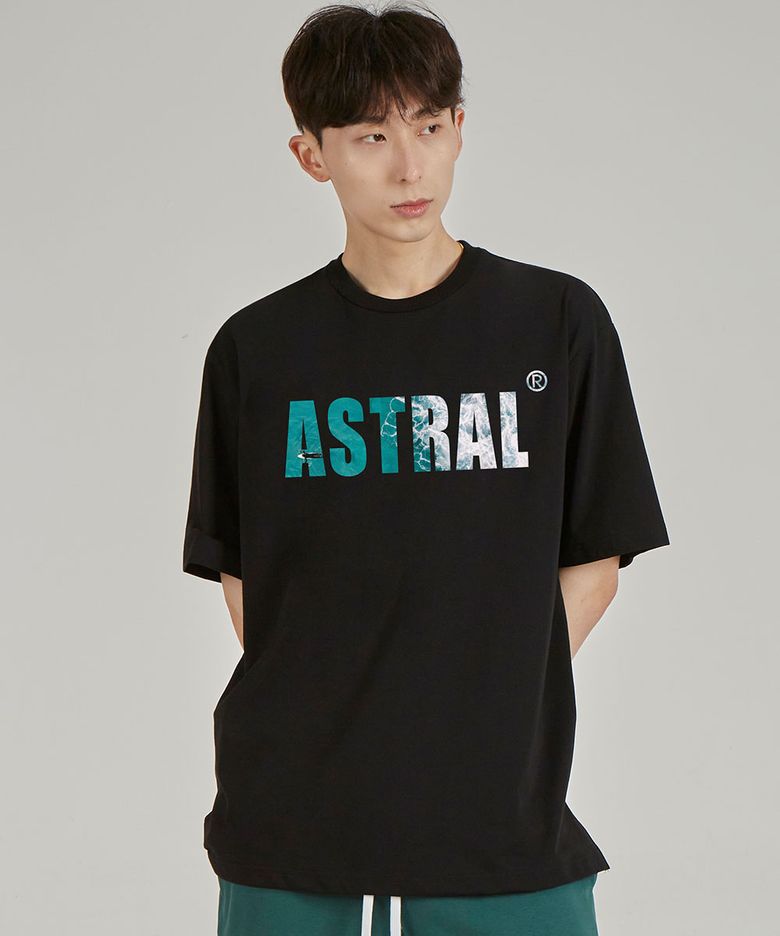 아스트랄 오션 레터링 라운드 넥  40수 이중직 면 반팔 티셔츠_블랙