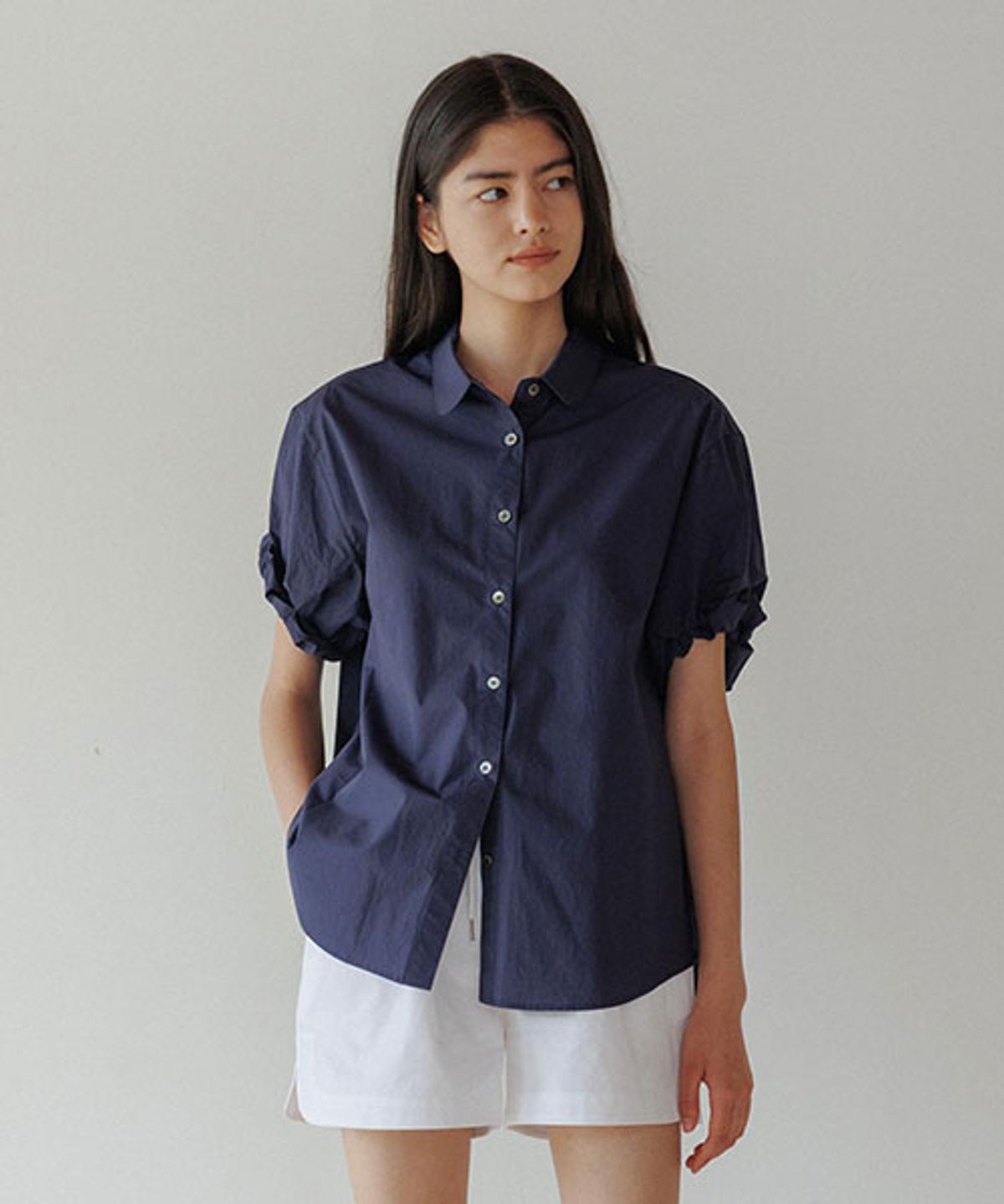 링서울(LINGSEOUL) cotton roll-up blouse-navy