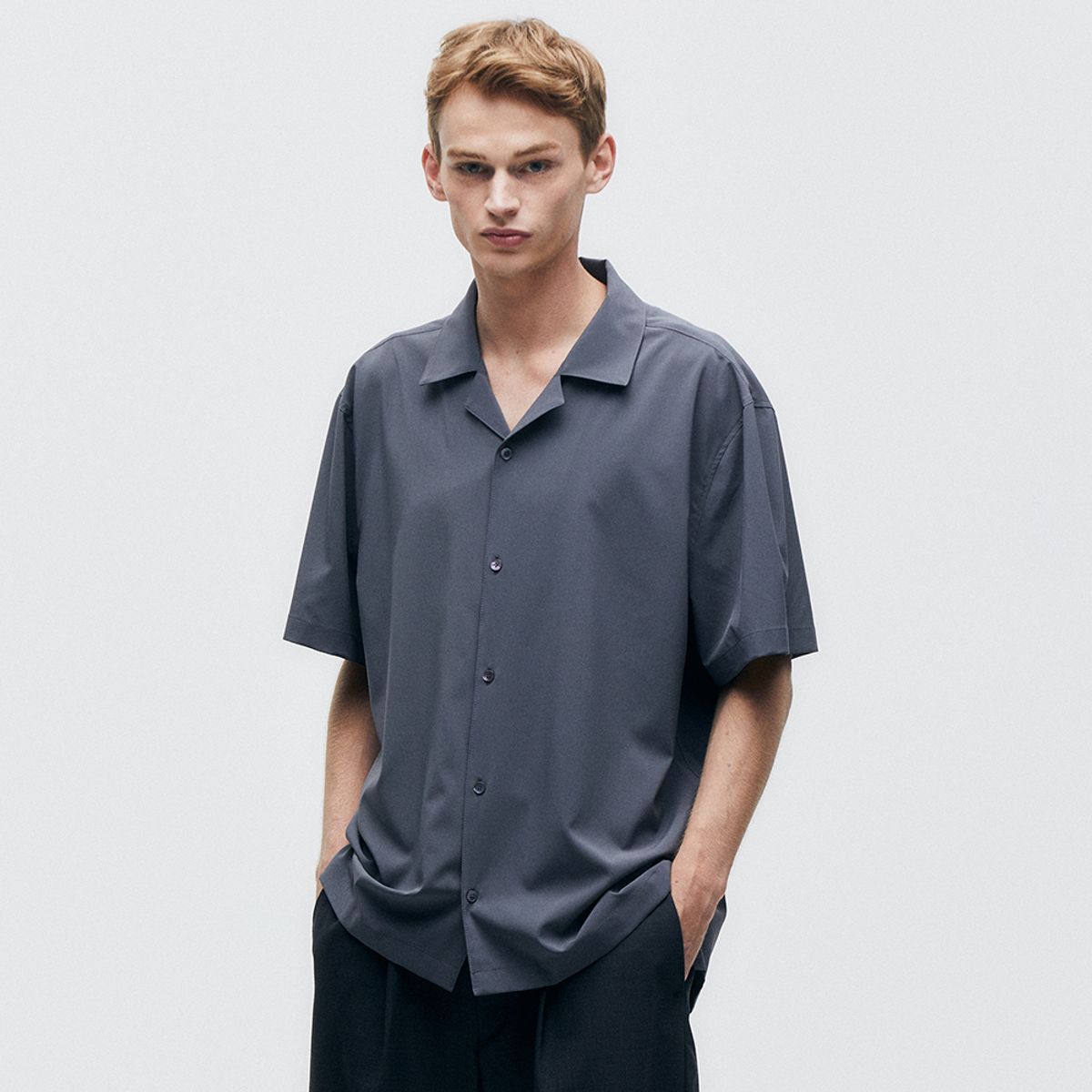 핀스드룩(FINSDRUCK) SOLID OPEN COLLAR SHIRTS (GREY)