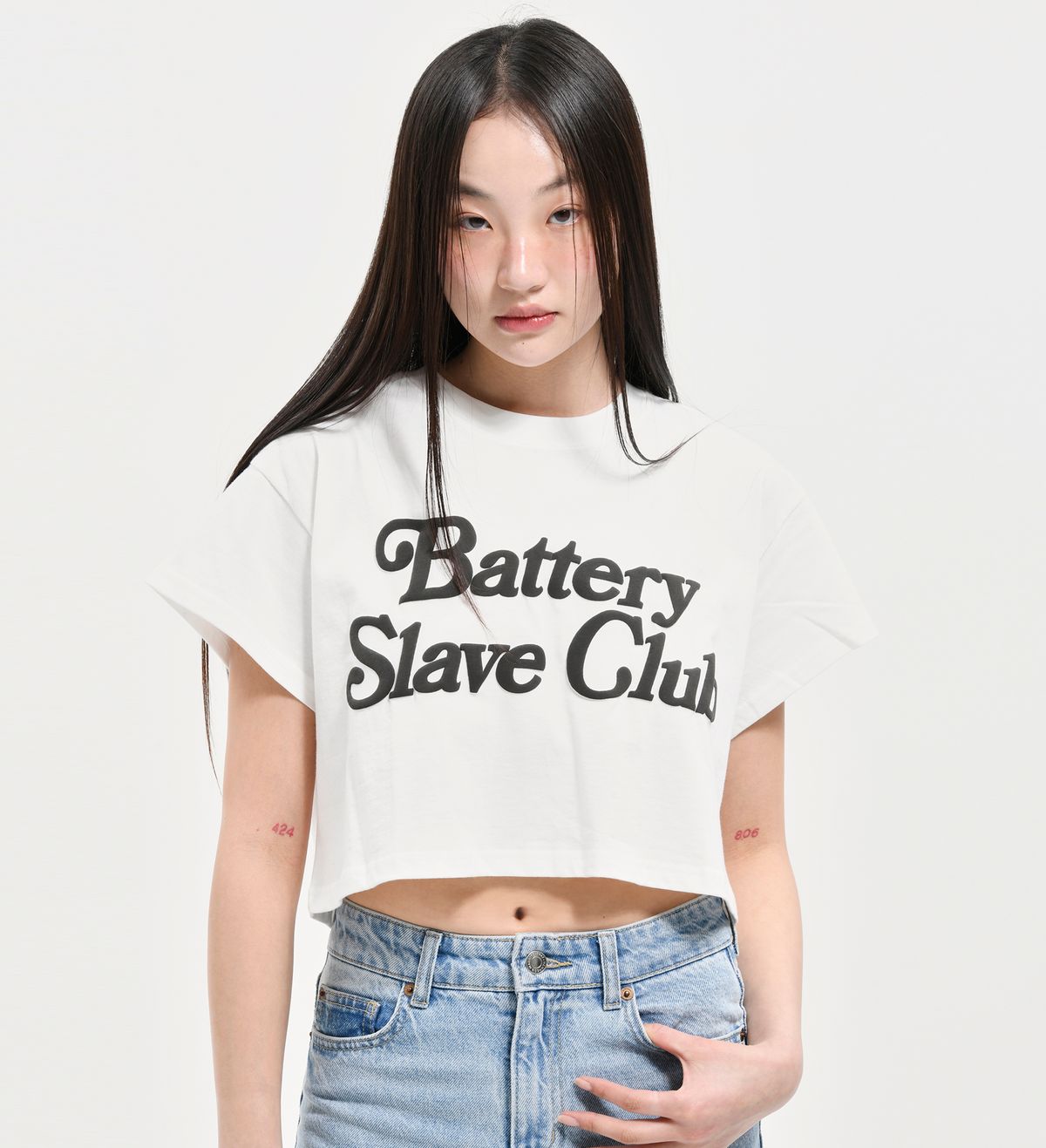 엑스트라오디너리(EXTRAORDINARY) B.S.C TEE CROP WHITE