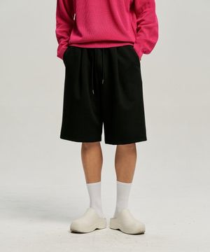 원턱 버뮤다 스웨트 반바지 - 블랙