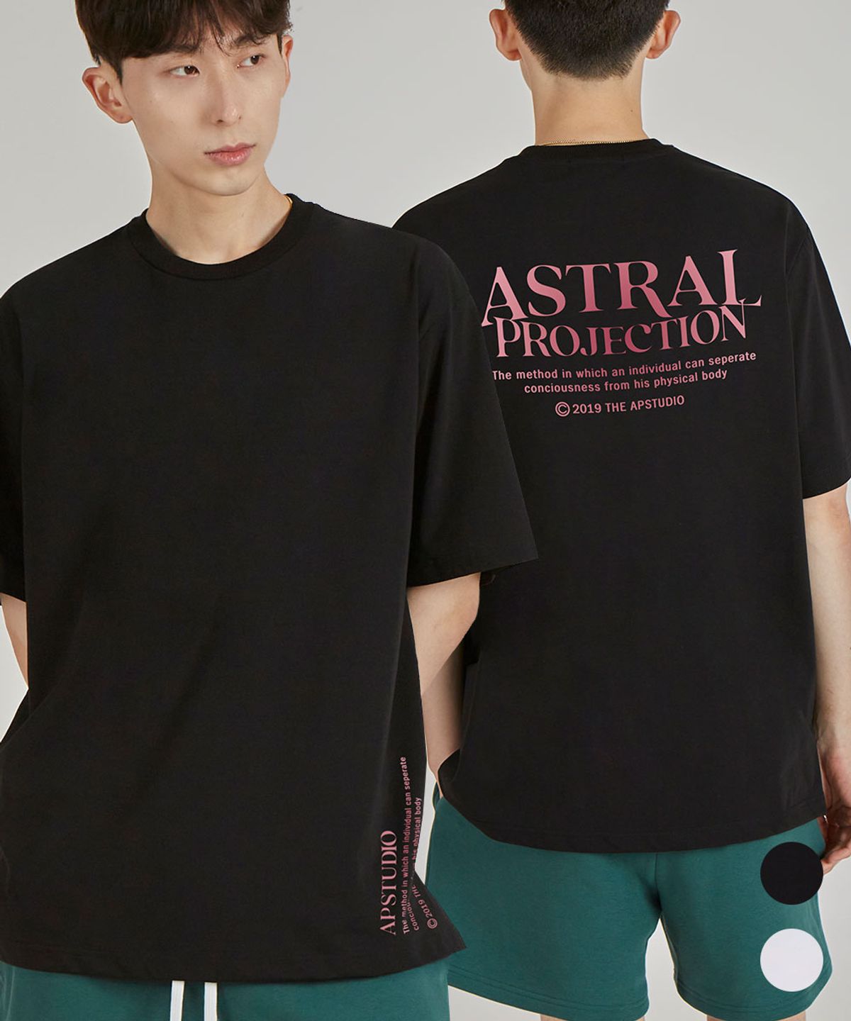 아스트랄 프로젝션(ASTRAL PROJECTION) 그라데이션 레터링 라운드 넥  40수 이중직 면 반팔 티셔츠_블랙