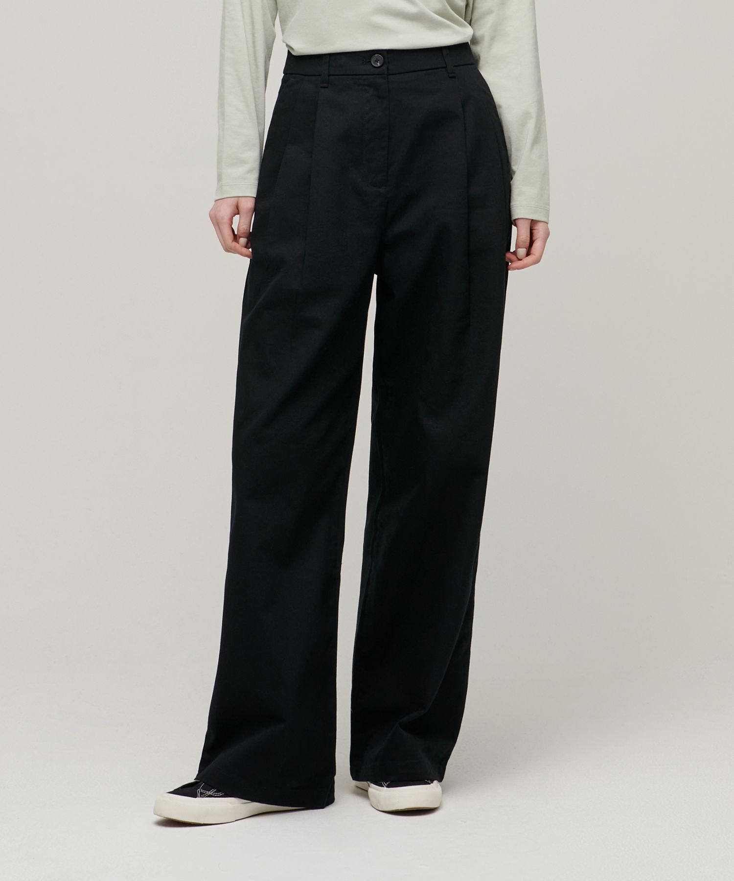 MUSINSA公式 | MUSINSA STANDARD WOMAN Women's Two-Tuck Wide Chino