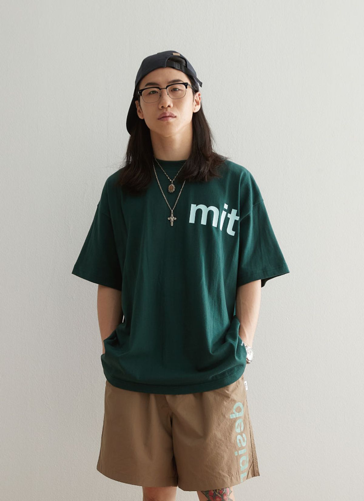 미타(MITTA) 디자인  숏슬리브 티 - 그린