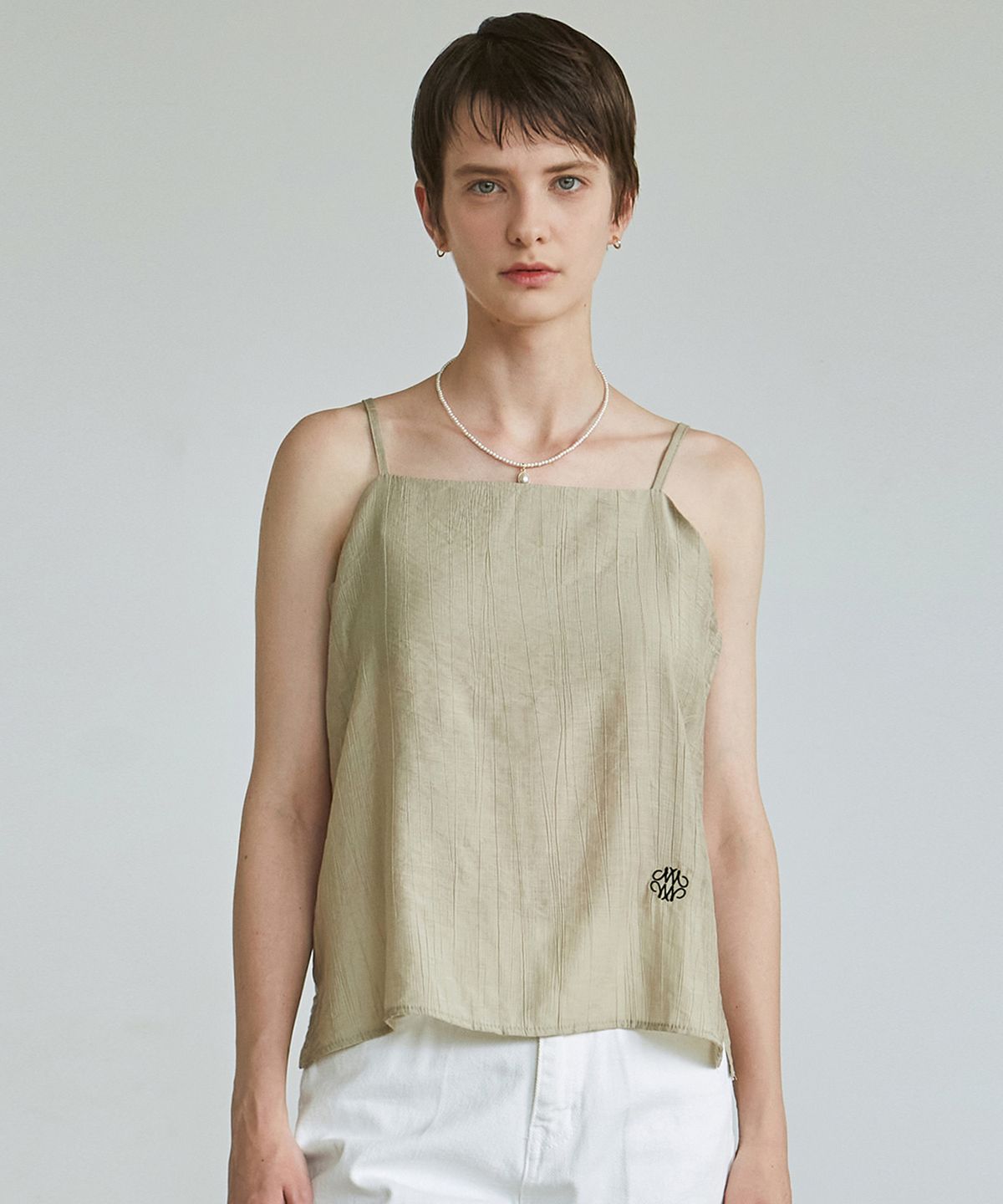 닉앤니콜(NICK&NICOLE) SEMI SATIN SLEEVELESS_BEIGE