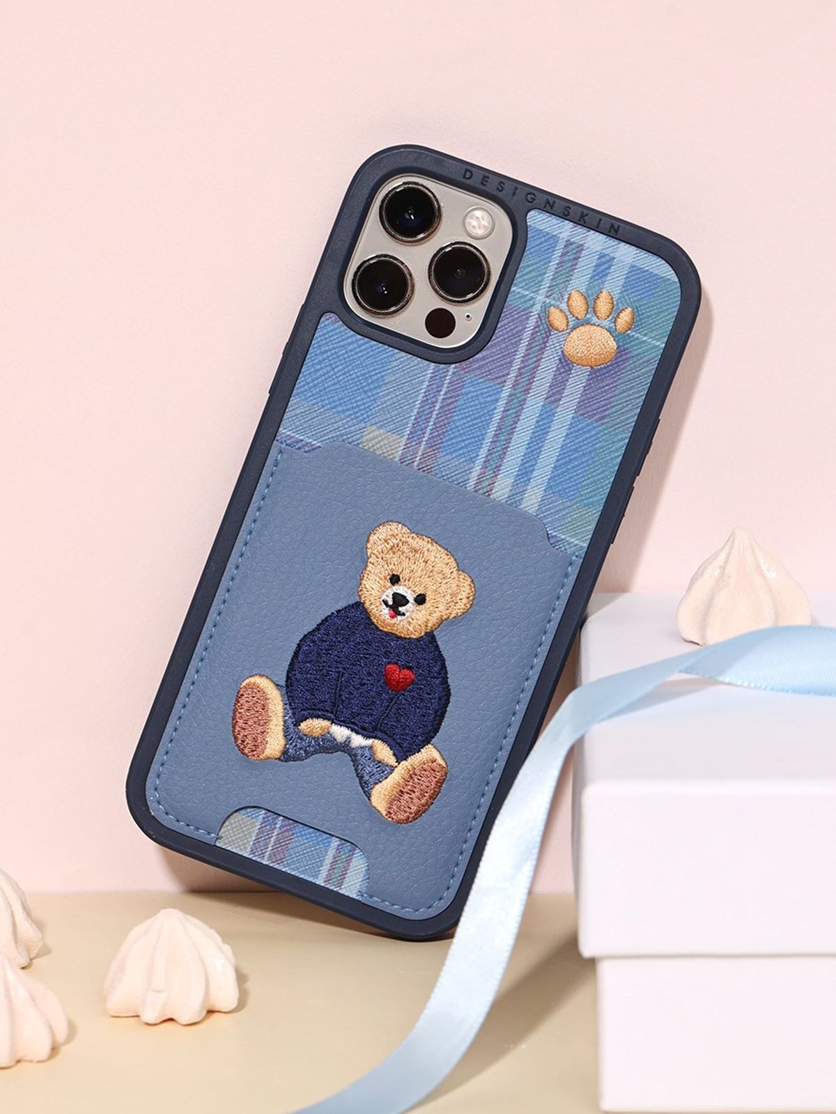 디자인스킨(DESIGNSKIN) 자수 하트 베어 포켓 케이스 스카이블루