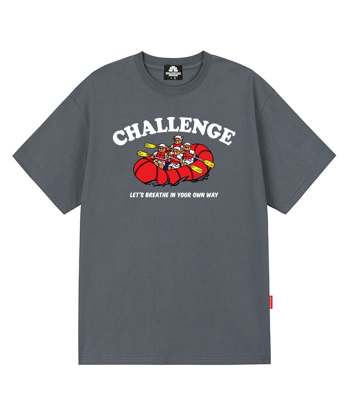 트립션(TRIPSHION) CHALLENGE BOAT BEAR GRAPHIC 티셔츠 - 그레이