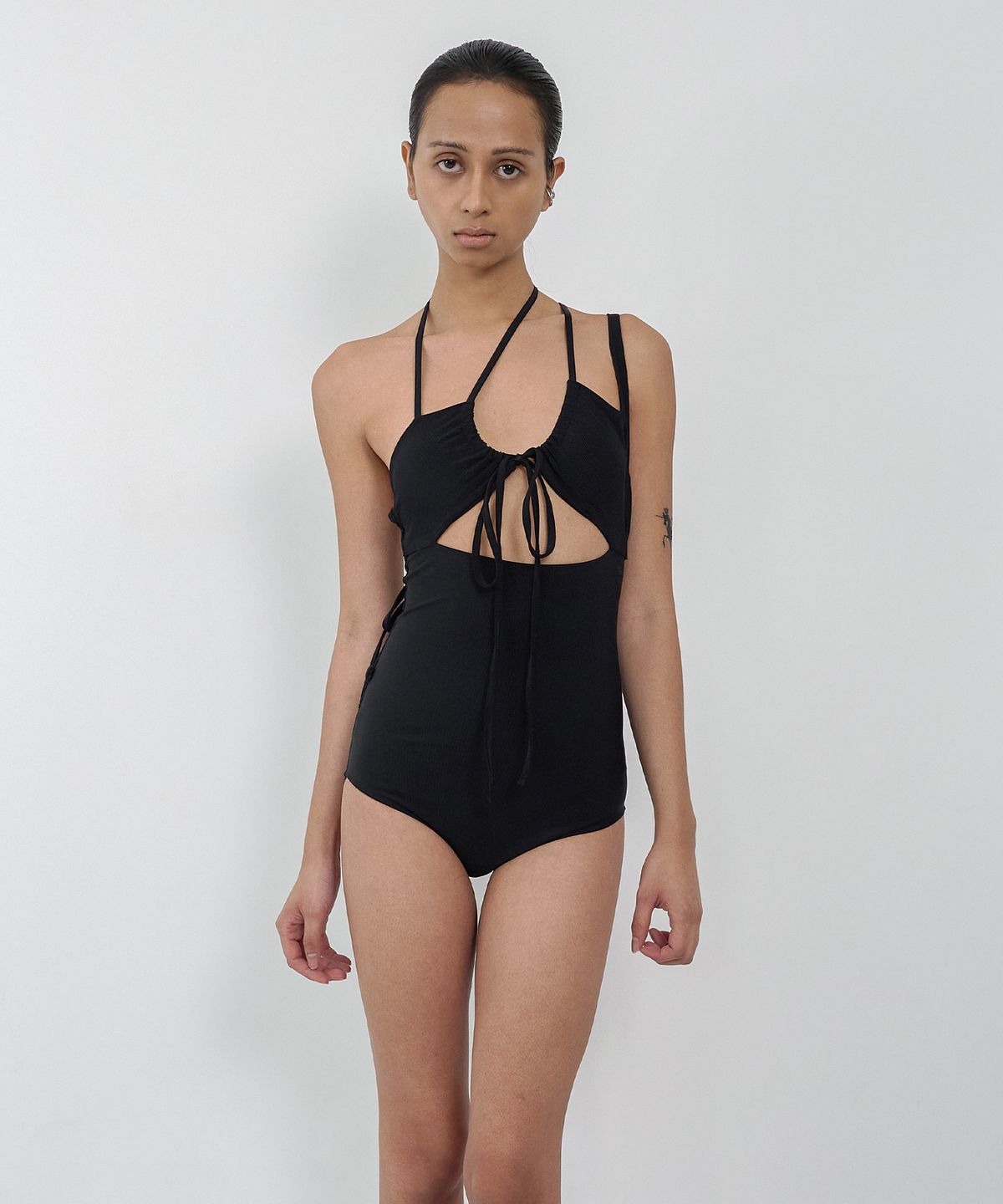 나체(NACHE) MULTIWAY STRAP SWIM SUIT BLACK