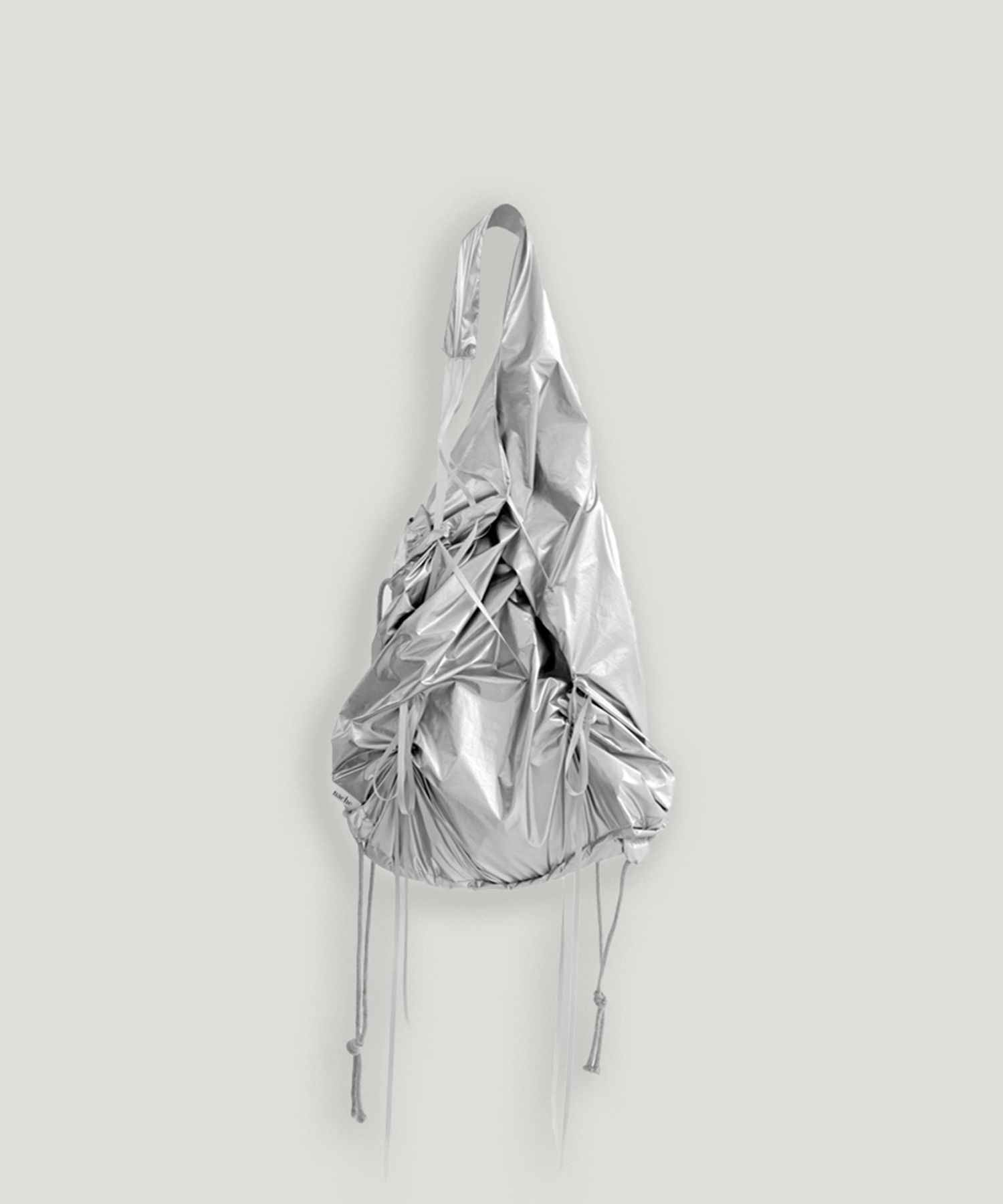 MUSINSA公式 | NACHE MULTIWAY BAG SILVER
