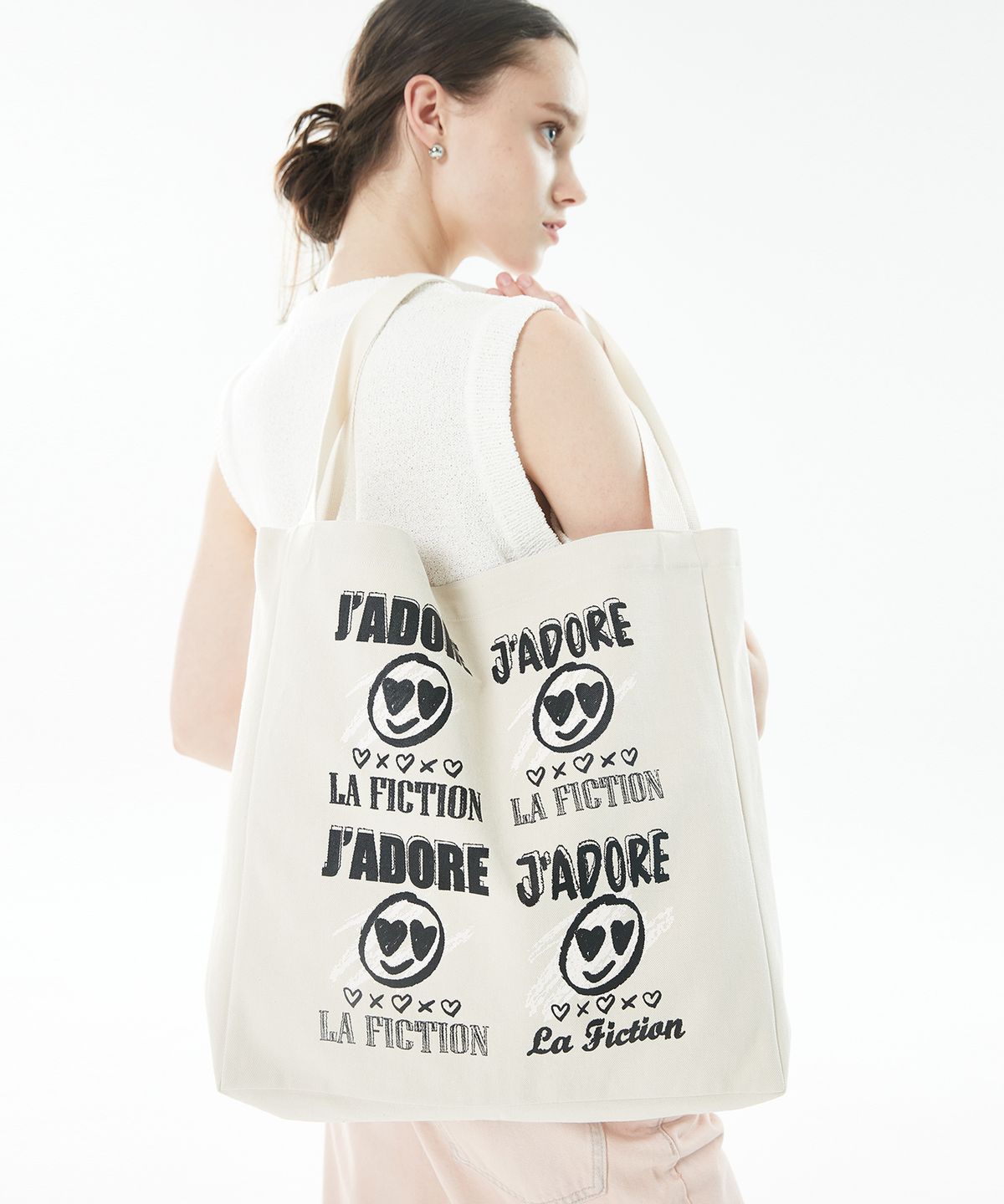 라티젠(LARTIGENT) LLS SMILE BAG(BEIGE)