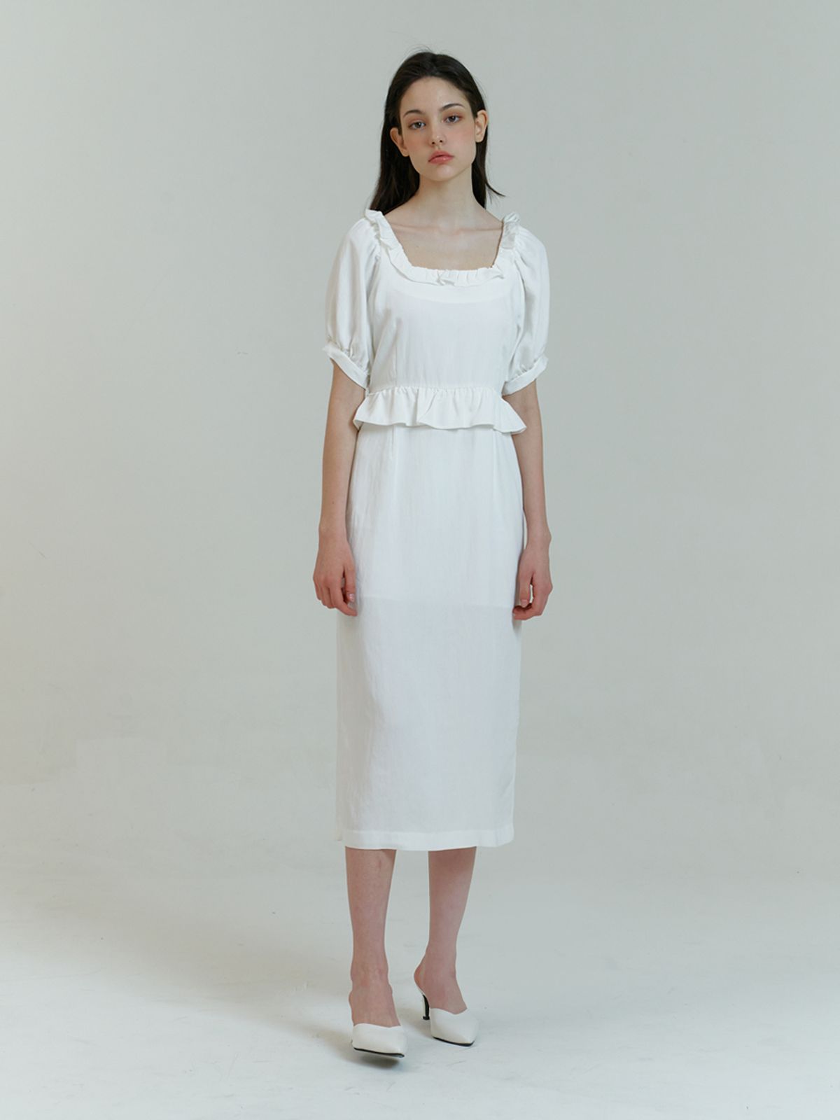 카인더베이비(KINDABABY) White Square Neck Frill One Piece