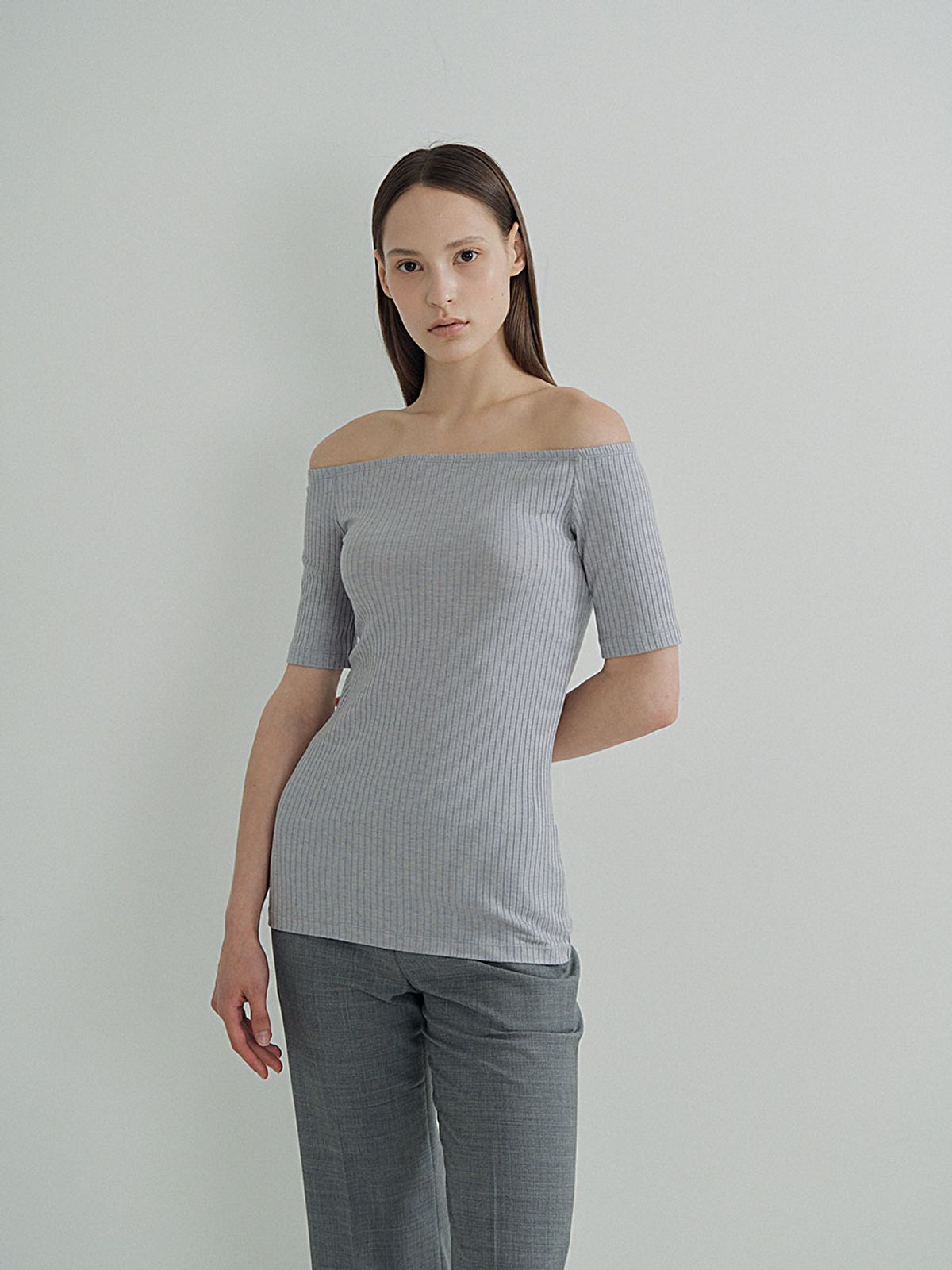 플로우먼(FLOWOMEN) Off Shoulder Top_Light Grey