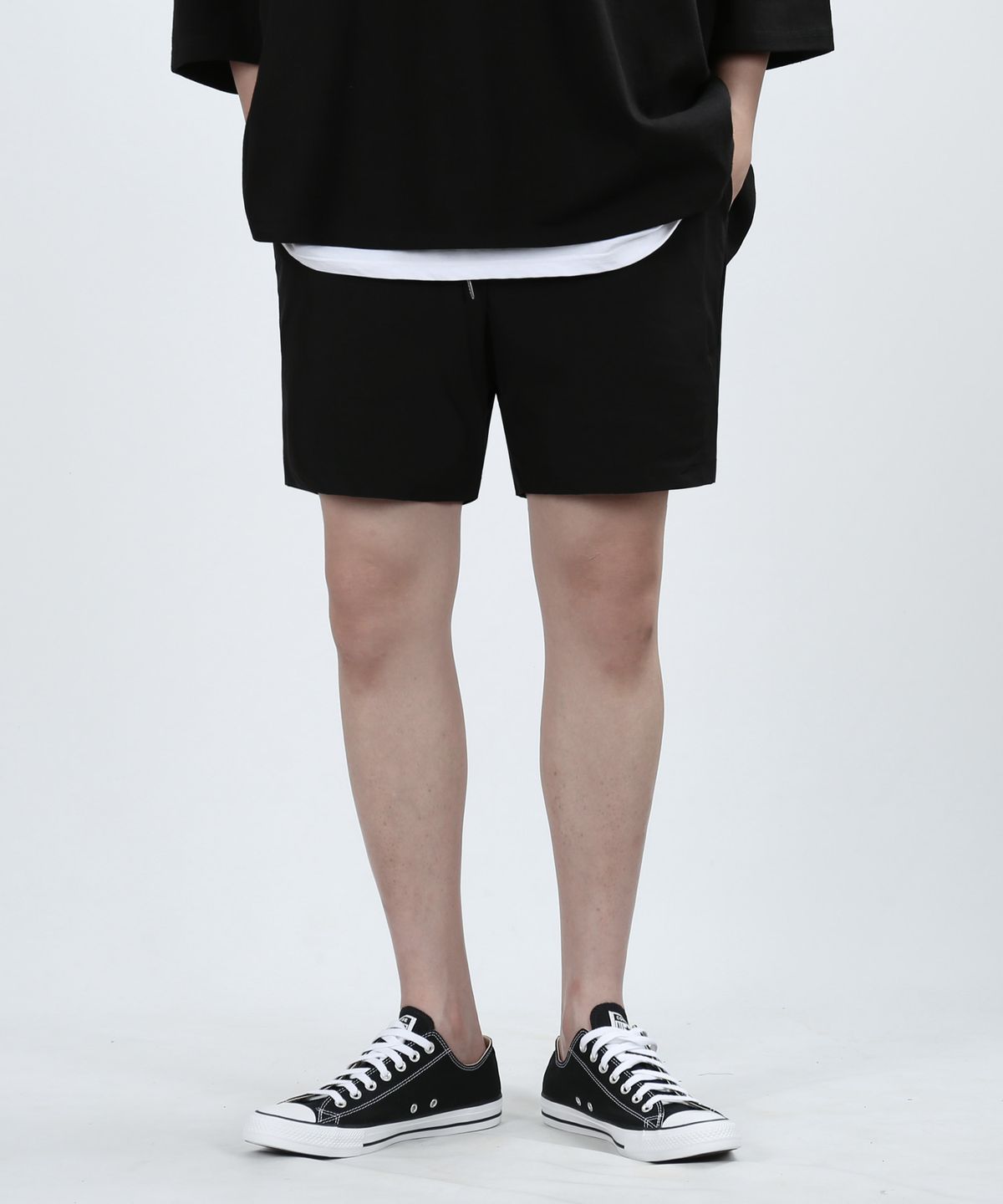 베리베인(VERYVAIN) POLSPAN SHORT PANTS (BLACK)