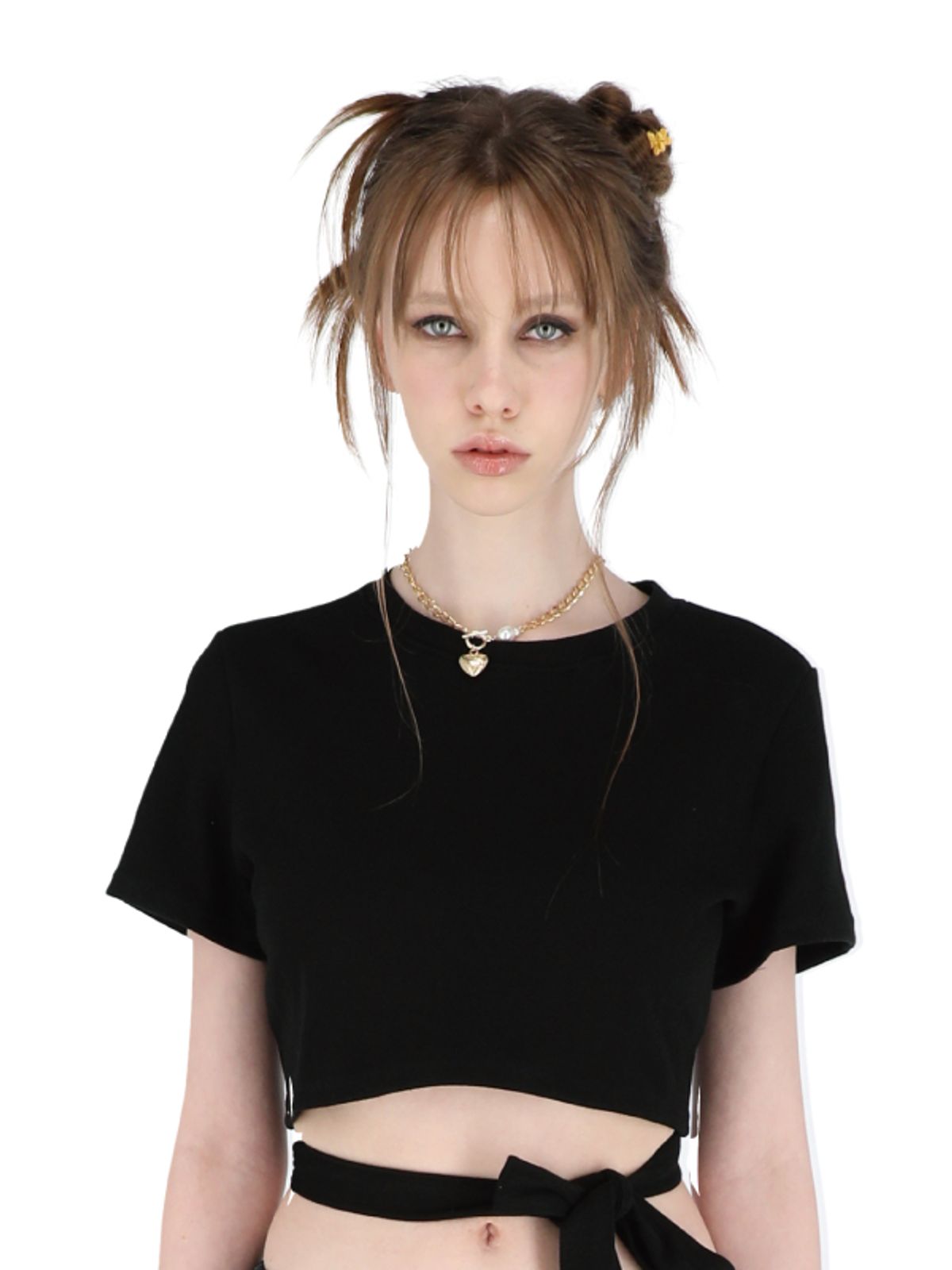 쎄쎄쎄(SETSETSET) RIBBON BACK SLIT CROP T-SHIRT BLACK