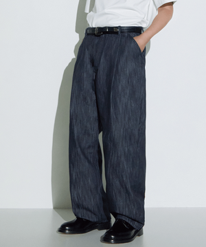 One Pintuck wide 04 - Non fade rough indigo