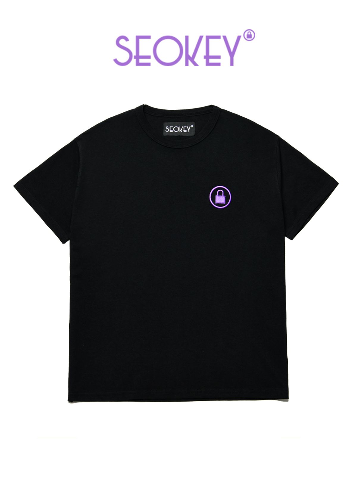 서키(SEOKEY) 패드록 시그니처 자수 반팔 티셔츠(블랙/퍼플)(남녀공용)