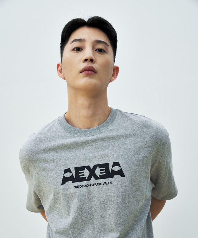 씨아이투 반팔티 E04BRD_ABX10218