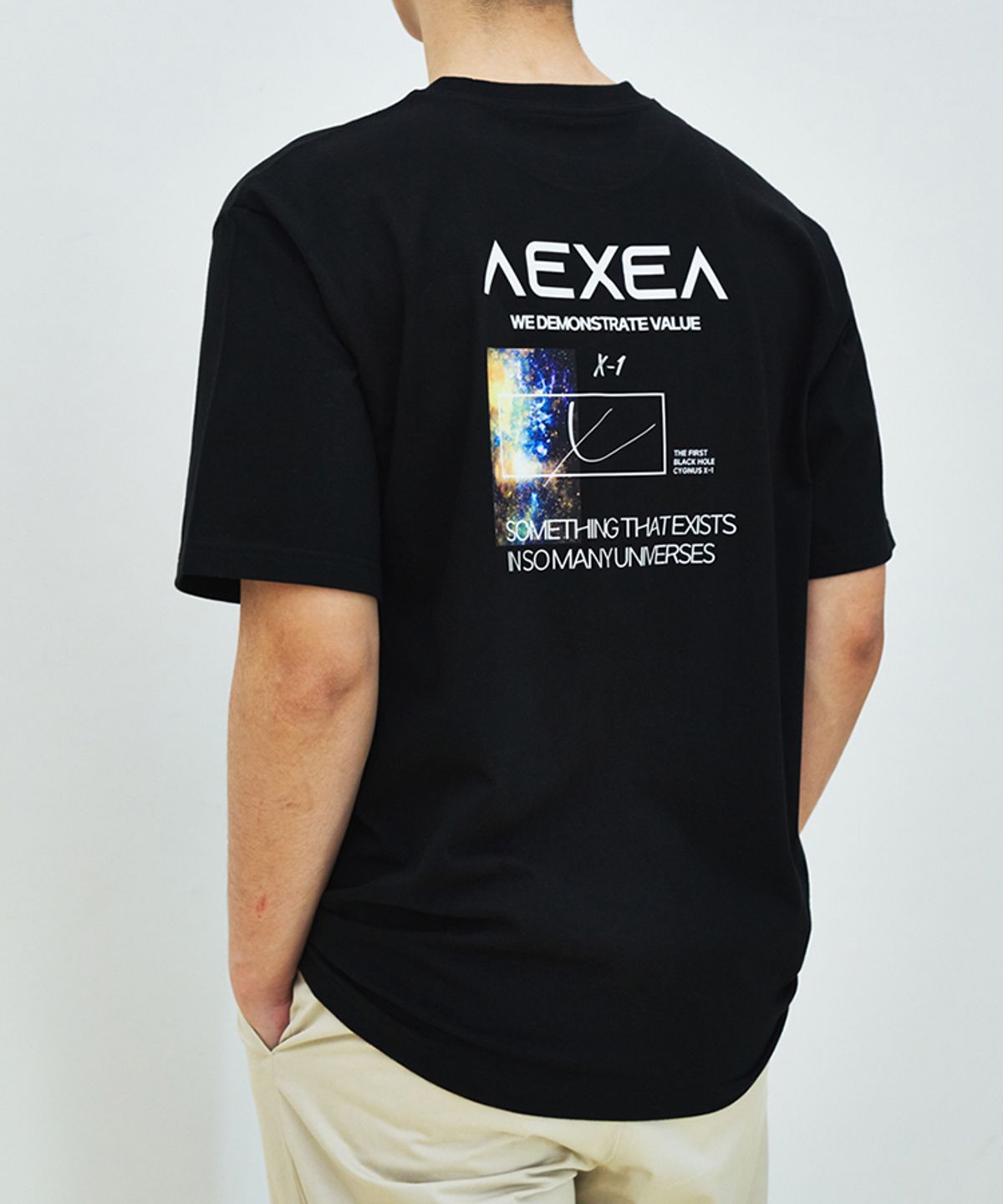 엑시아(AEXEA) 더스완 반팔티 E04BRD_ABX10215