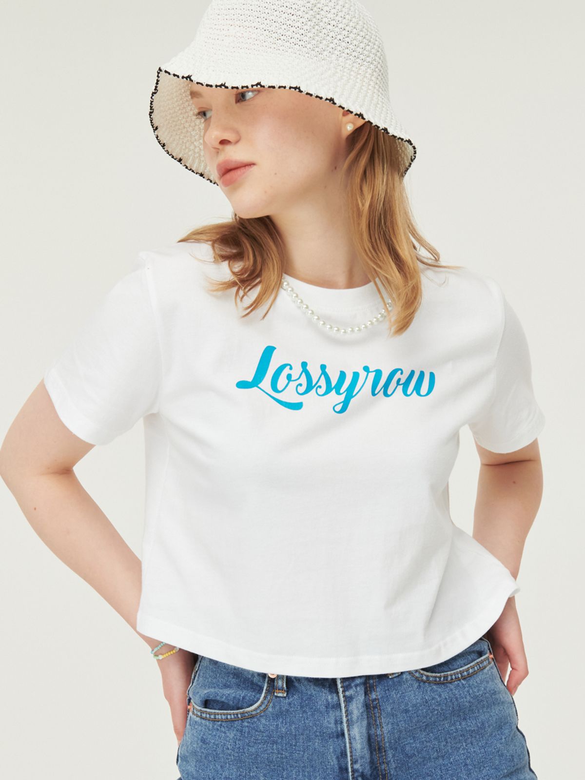로시로우(LOSSYROW) Logo Crop Half Sleeve T-Shirt [white]