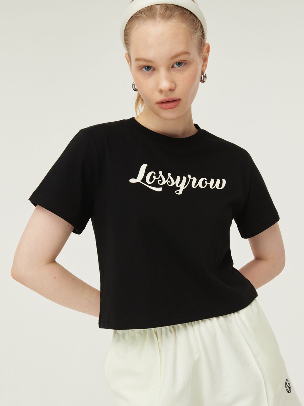 로시로우(LOSSYROW) Logo Crop Half Sleeve T-Shirt [black]