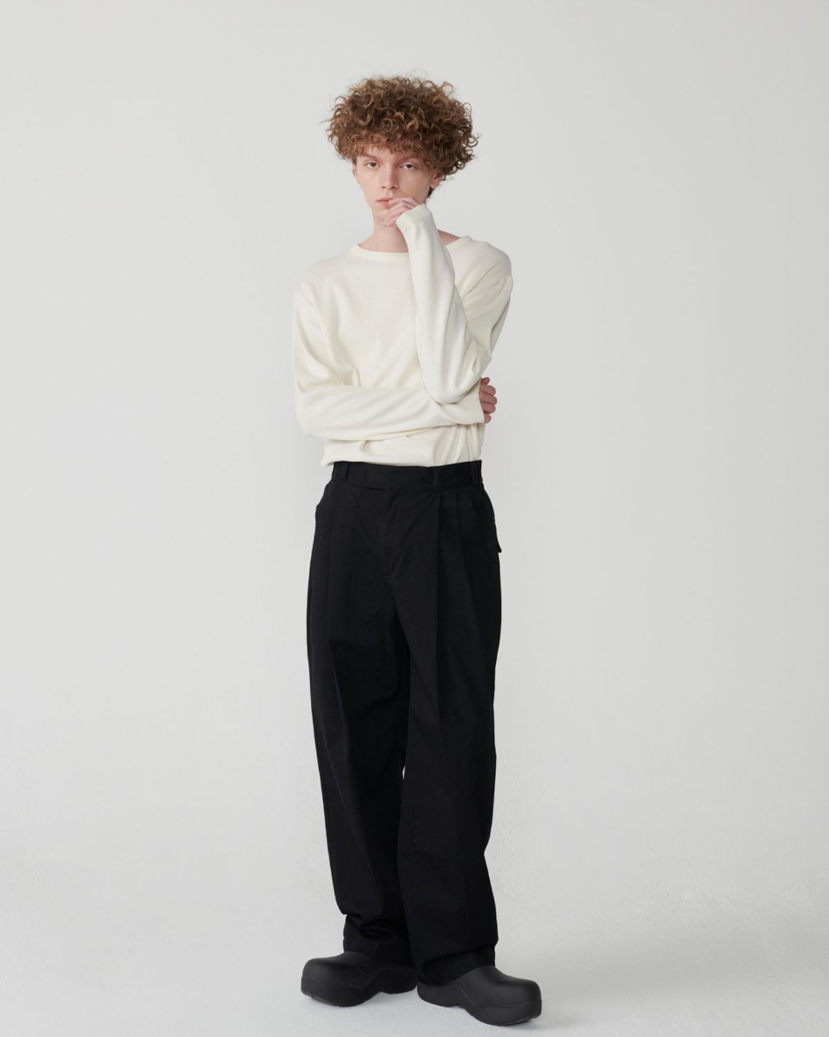 안트렉트(ENTRACTE) Wide Chino Pants BLACK